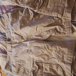 Men's cargo shorts size 34